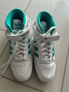 adidas White High-Top Sneakers with Teal Accents